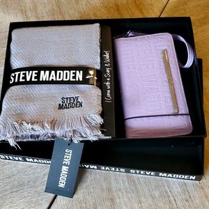 Steve Madden gift set